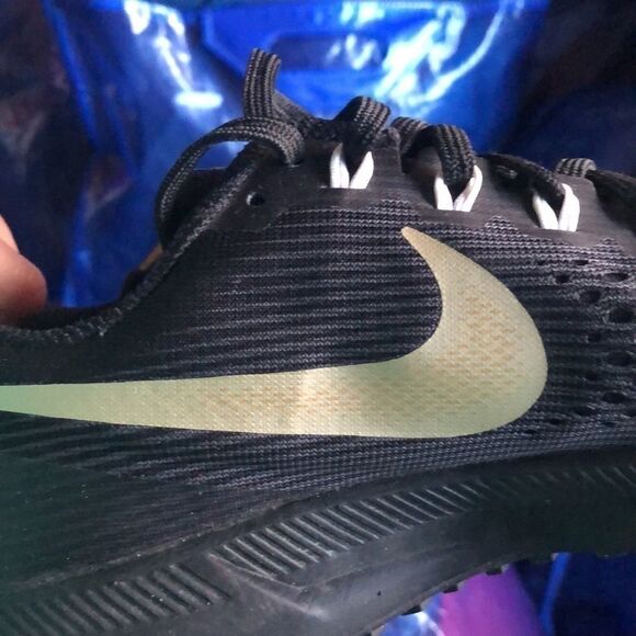 𝅺Nike zoom tennis shoes - Picture 6 of 9